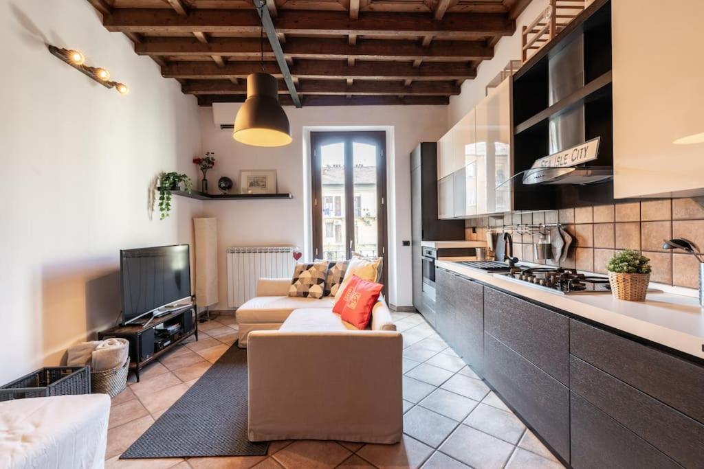 New Apartment: Imbonati6 米兰 外观 照片